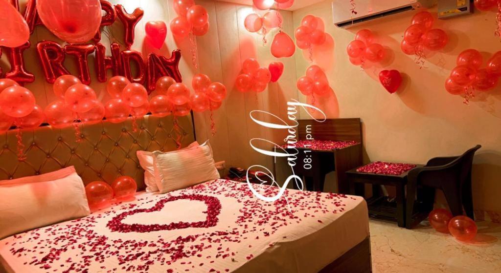 Mauji'S Villa Hotel & Guest House Prayagraj Ngoại thất bức ảnh