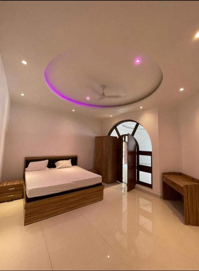 Mauji'S Villa Hotel & Guest House Prayagraj Ngoại thất bức ảnh