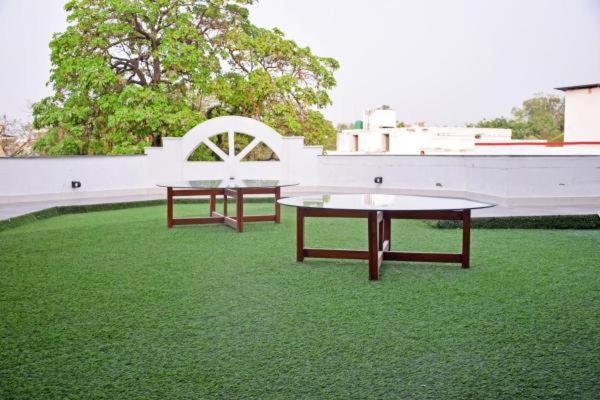 Mauji'S Villa Hotel & Guest House Prayagraj Ngoại thất bức ảnh