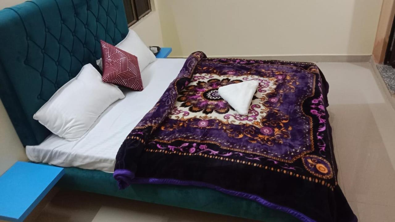 Mauji'S Villa Hotel & Guest House Prayagraj Ngoại thất bức ảnh