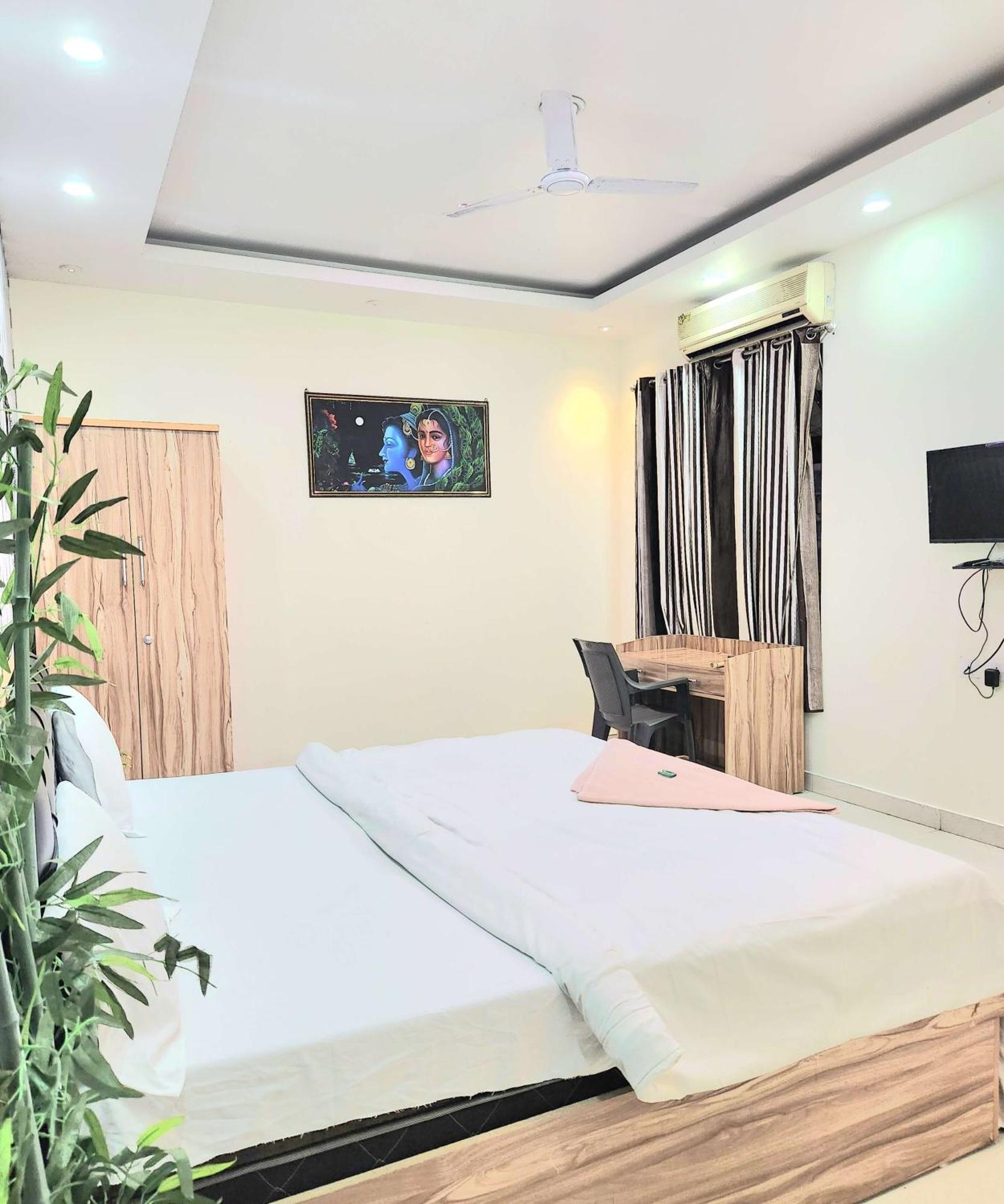 Mauji'S Villa Hotel & Guest House Prayagraj Ngoại thất bức ảnh